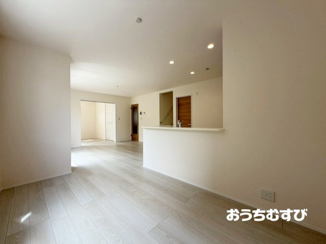 春日井市高森台６丁目(全2棟)の居間・リビング
