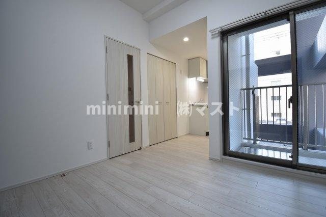 Y＆Rino　Residenceの居間・リビング