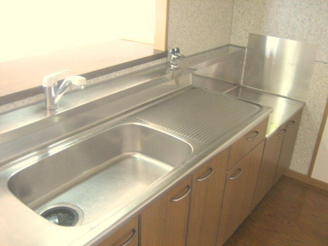 福岡市東区若宮４丁目の賃貸マンションのキッチン