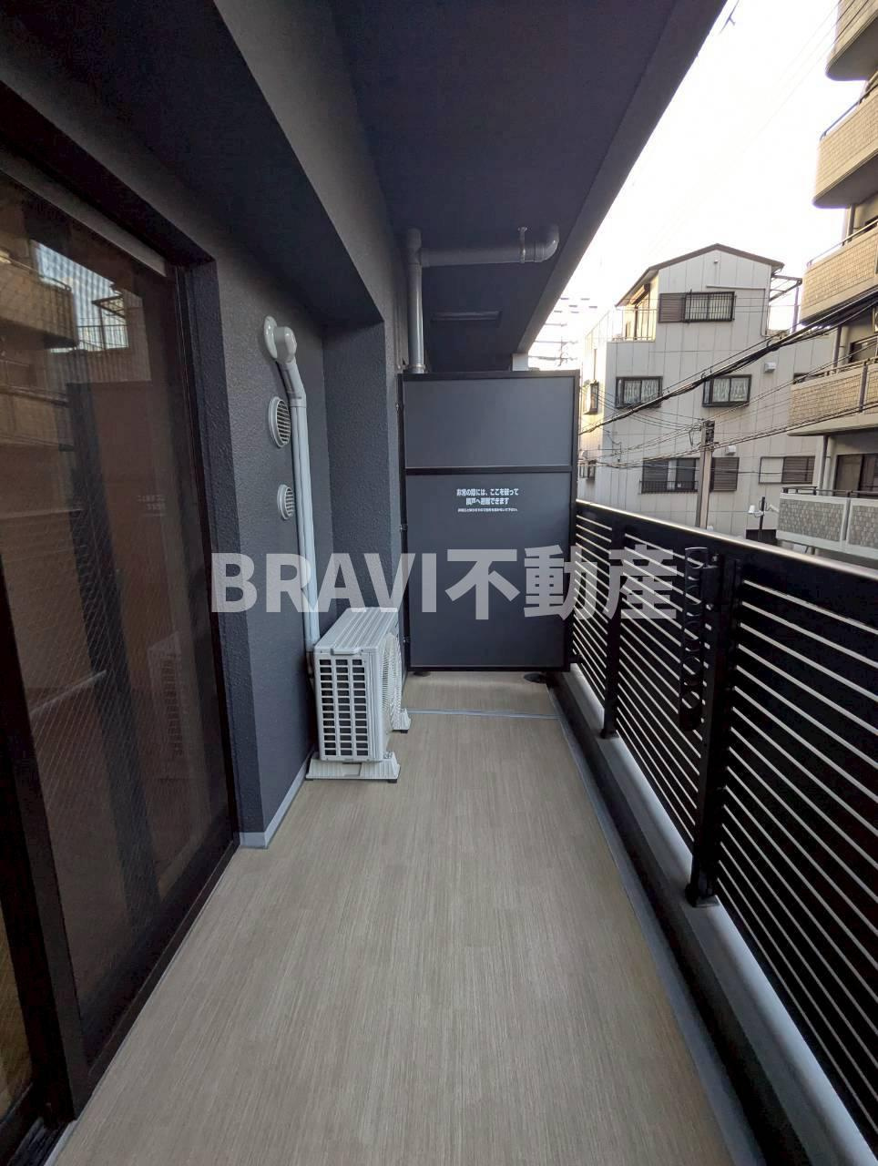 JPレジデンス大阪城東Ⅲ　BRAVI不動産のバルコニー|【JPレジデンス大阪城東３】バルコニー付きです