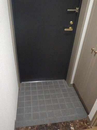 ライオンズマンション白金台の玄関|玄関　※前回募集時2018年5月の写真