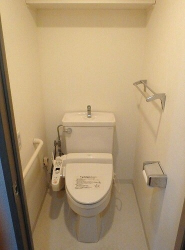 ライオンズマンション白金台のトイレ|トイレ　※前回募集時2018年5月の写真