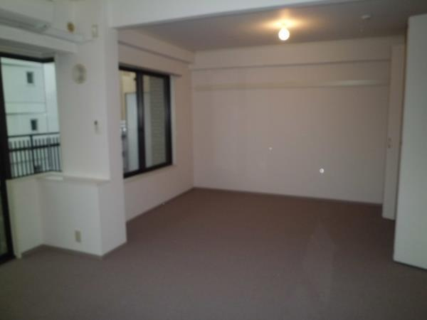 高輪パーク・ホームズの居間・リビング|おしゃれなリビングです