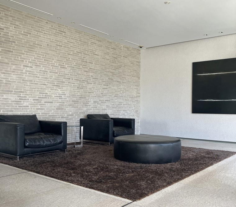 プラウド蘆花公園のロビー|建物の内部です