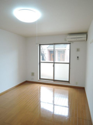 【洋室】 | カーサフィオーレ