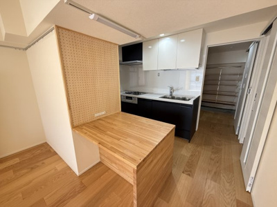 【居間・リビング】 | ライオンズマンション神戸元町第2