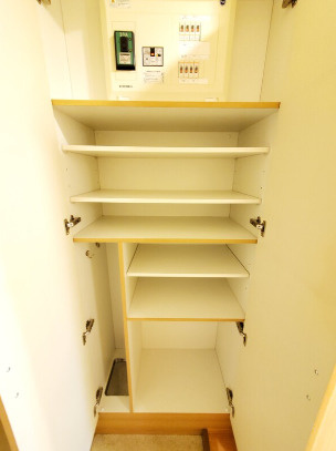 ドミール池袋立教通りの収納