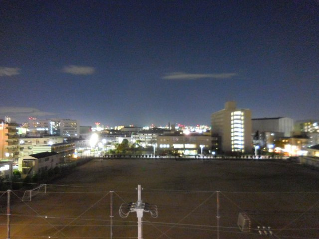 ドロメンスカセ三番館