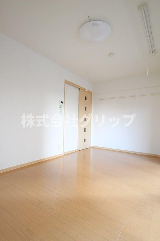 グラン　サージュ　コヤスの洋室