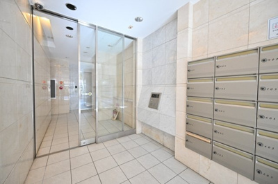 【エントランス】 | ＡｚａｌｅａＨｏｕｓｅ練馬