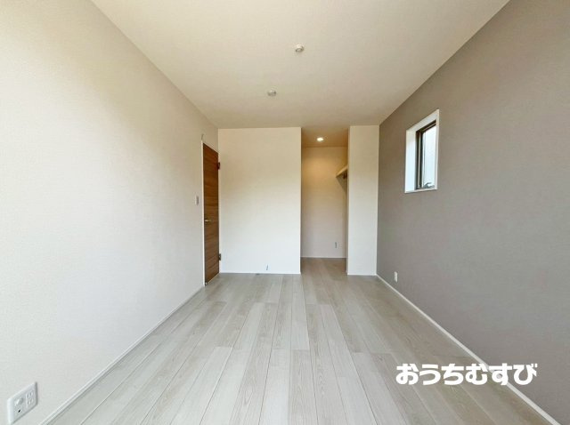 春日井市高森台5丁目(全2棟)の洋室