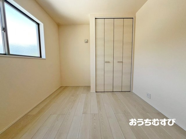 春日井市高森台5丁目(全2棟)の洋室