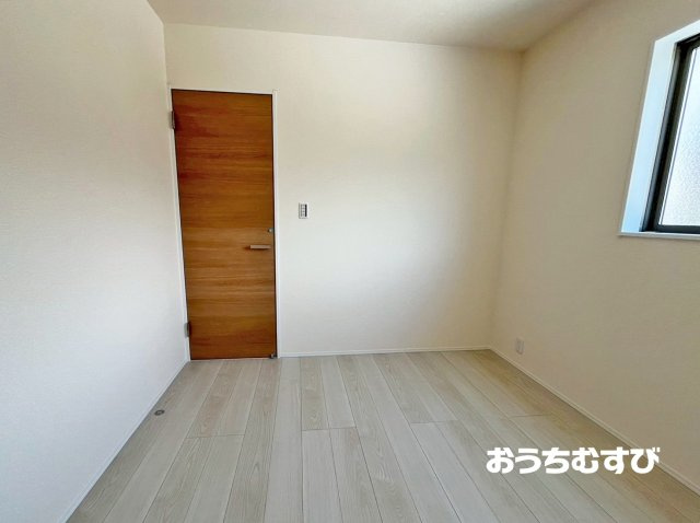 春日井市高森台5丁目(全2棟)の洋室