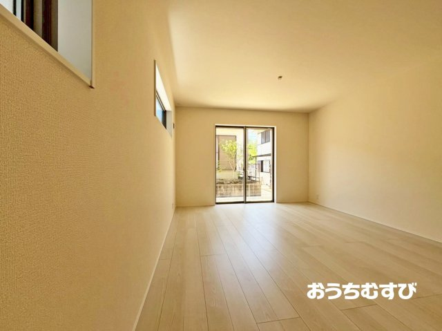 春日井市高森台5丁目(全2棟)の居間・リビング