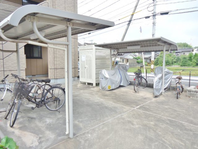 【その他共用部分】 | グレイスヴィラ | 屋根付き駐輪場