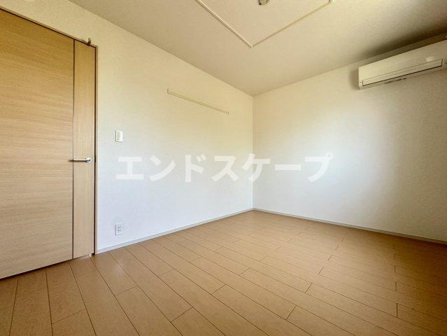 ラ・ストラーダＢの洋室|高崎、前橋のお部屋探しはエンドスケープまで！お客様の理想お聞かせ下さい♪