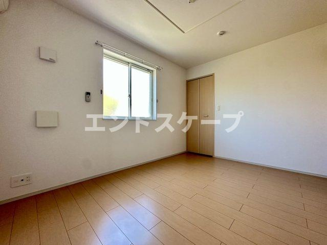 ラ・ストラーダＢの洋室|高崎、前橋のお部屋探しはエンドスケープまで！お客様の理想お聞かせ下さい♪