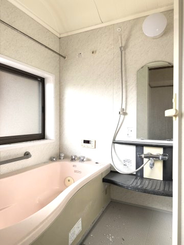 飯塚市長尾 中古戸建住宅 ＋ 倉庫の浴室|システムバス