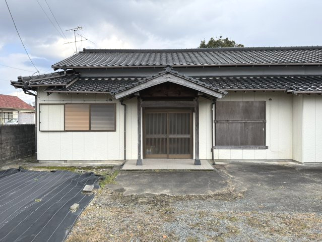 飯塚市長尾 中古戸建住宅 ＋ 倉庫の外観|建物の外観