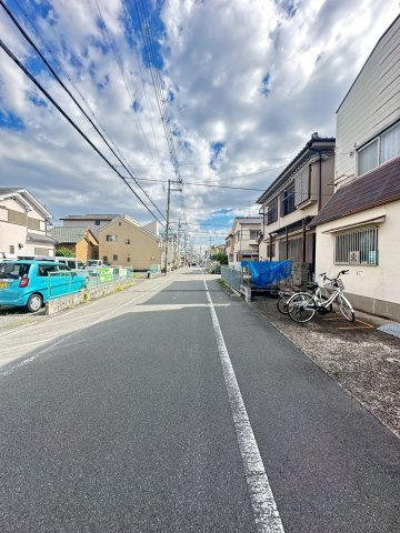 コーポホリデーインの周辺