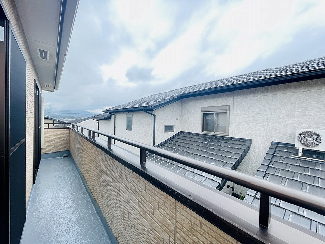 【バルコニー】 | 太宰府市青葉台４丁目　戸建て