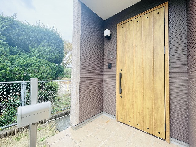 【玄関】 | 太宰府市青葉台４丁目　戸建て