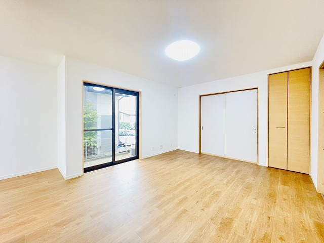 【居間・リビング】 | 太宰府市青葉台４丁目　戸建て