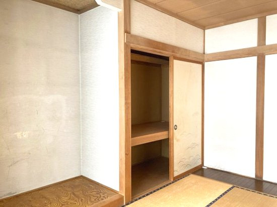 網走市錦町１６２番地１９ 中古売家の収納