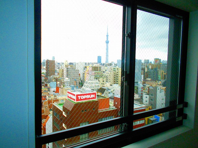 エスタート入谷Ⅱの設備|洋室からスカイツリー綺麗に見えます