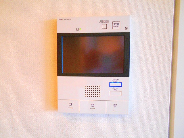エスタート入谷Ⅱのセキュリティ|ＴＶモニター付きインターホンセキュリティです