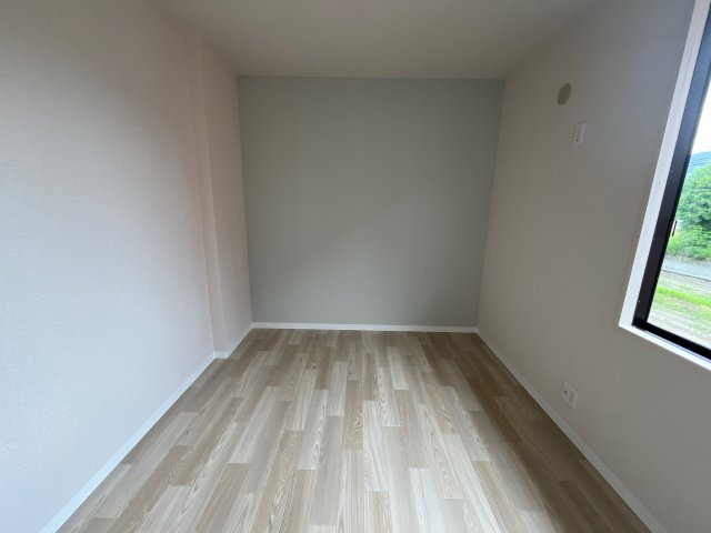 リバーサイドⅡ　Ａ棟の寝室