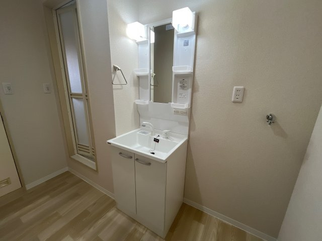 リバーサイドⅡ　Ａ棟の洗面所