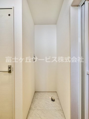 【ランドリースペース】 | 豊橋市西高師町 新築一戸建て 1号棟 | 洗濯機置き場です