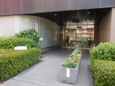 【エントランス】 | コスモ田端 | エントランス2016/6撮影