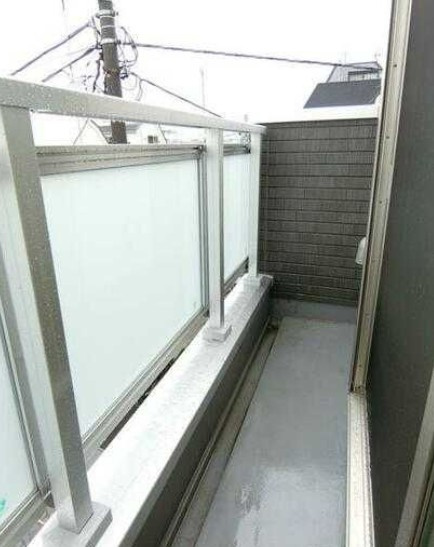 リブリ・プレジール千川のバルコニー