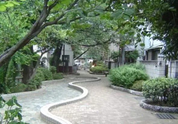 リブリ・プレジール千川の周辺