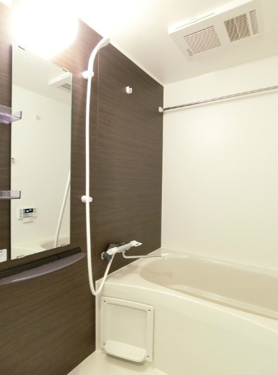 リブリ・プレジール千川の浴室