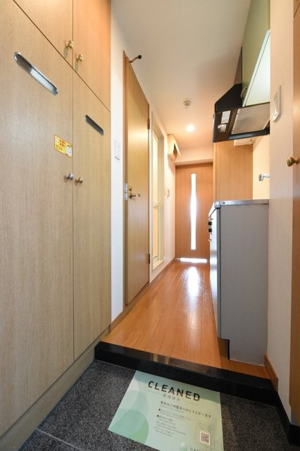 ルーブル学芸大学弐番館の玄関