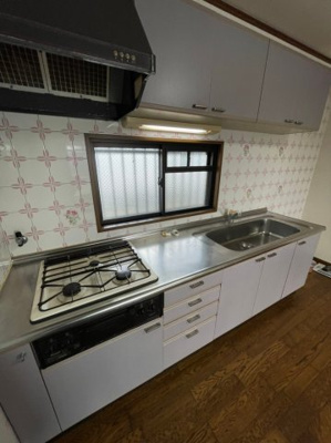 【キッチン】 | カーサフローラ玉木