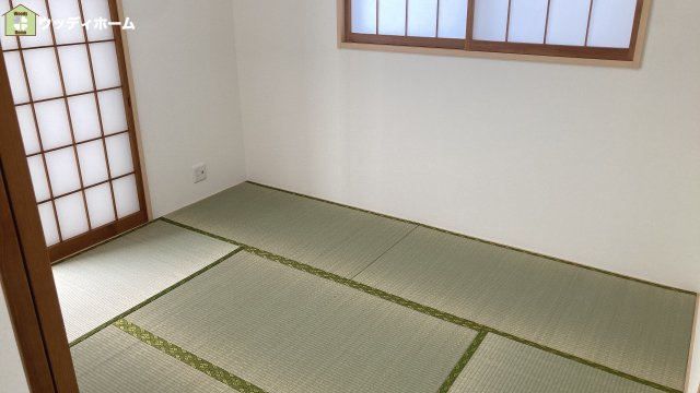 草加市谷塚仲町　中古一戸建ての和室