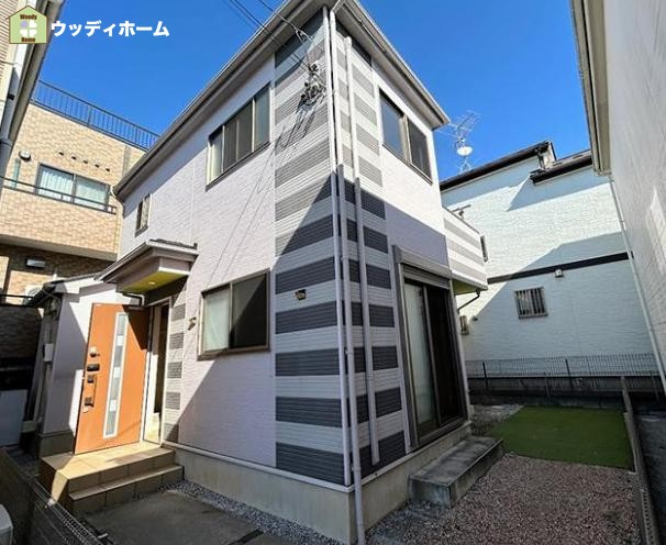 草加市谷塚仲町　中古一戸建て