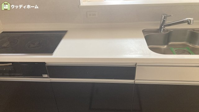 草加市谷塚仲町　中古一戸建てのキッチン