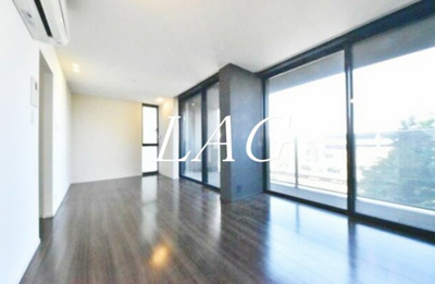 【居間・リビング】 | スクエアガーデン池袋 | 洋室のお部屋です。