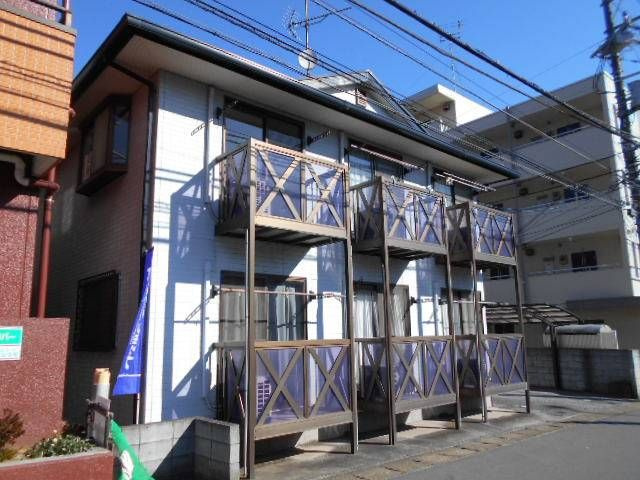 フラワーハイツの外観