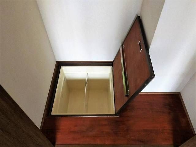 フラワーハイツの収納