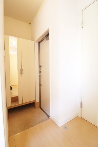 【玄関】 | セントーレア下中条