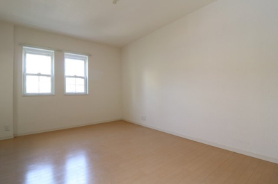 【寝室】 | セントーレア下中条