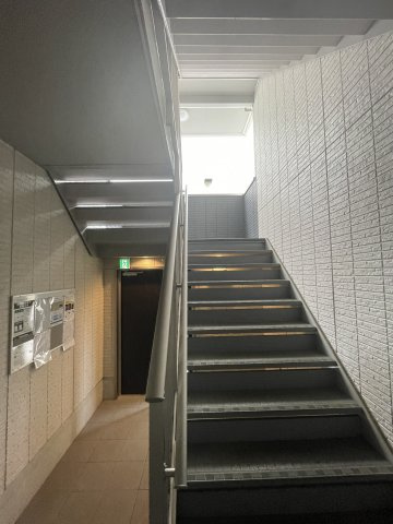 Habitation神戸のロビー