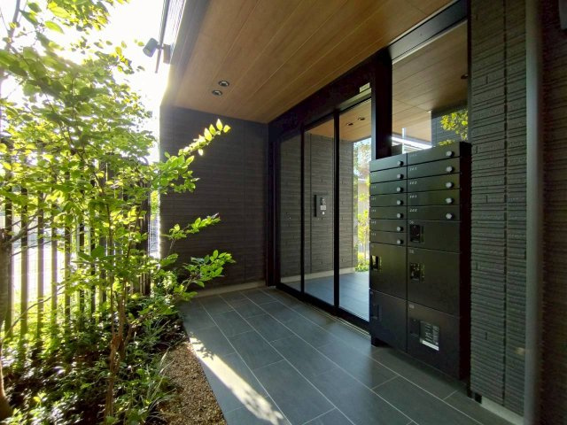 ノーブル　ヨスミのエントランス