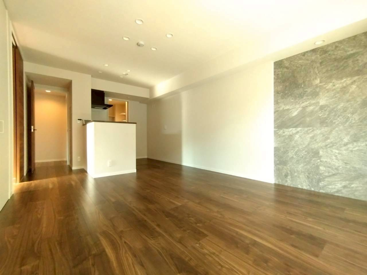 ノーブル　ヨスミの居間・リビング